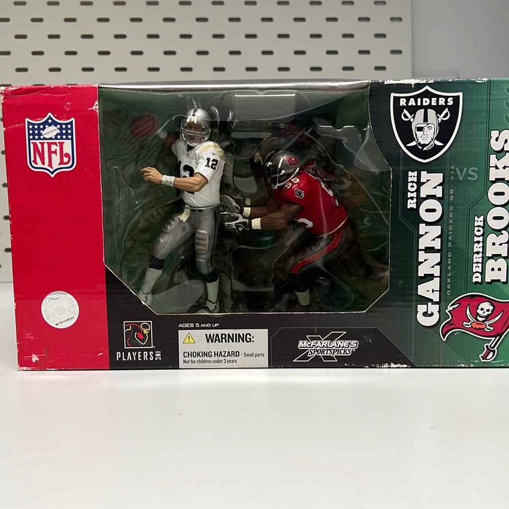 NFL Mcfarlane 2 pack deluxe Rich Gannon vs Derrick Brooks